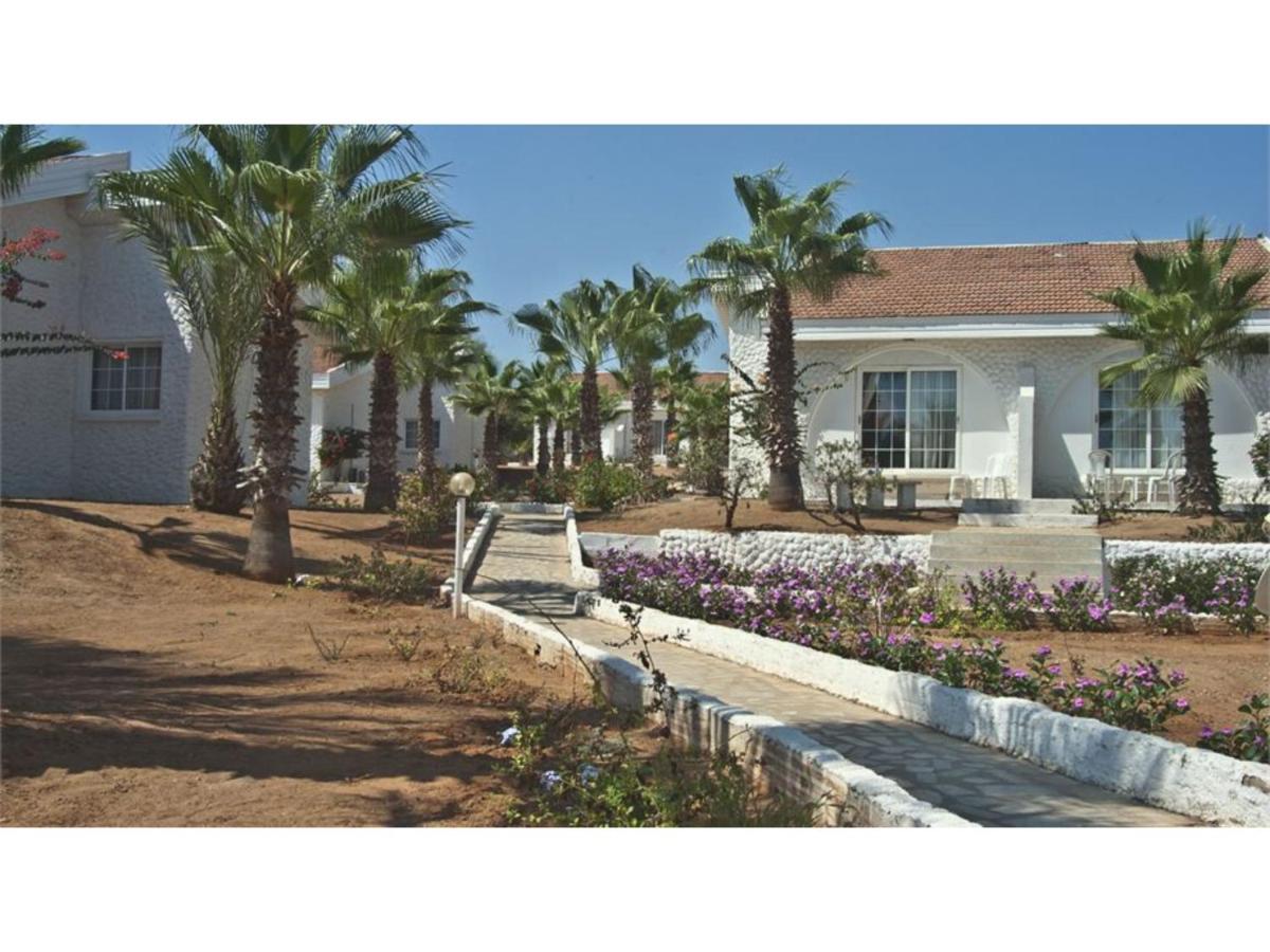 Long Beach Villas ฟามากุสต้า ภายนอก รูปภาพ